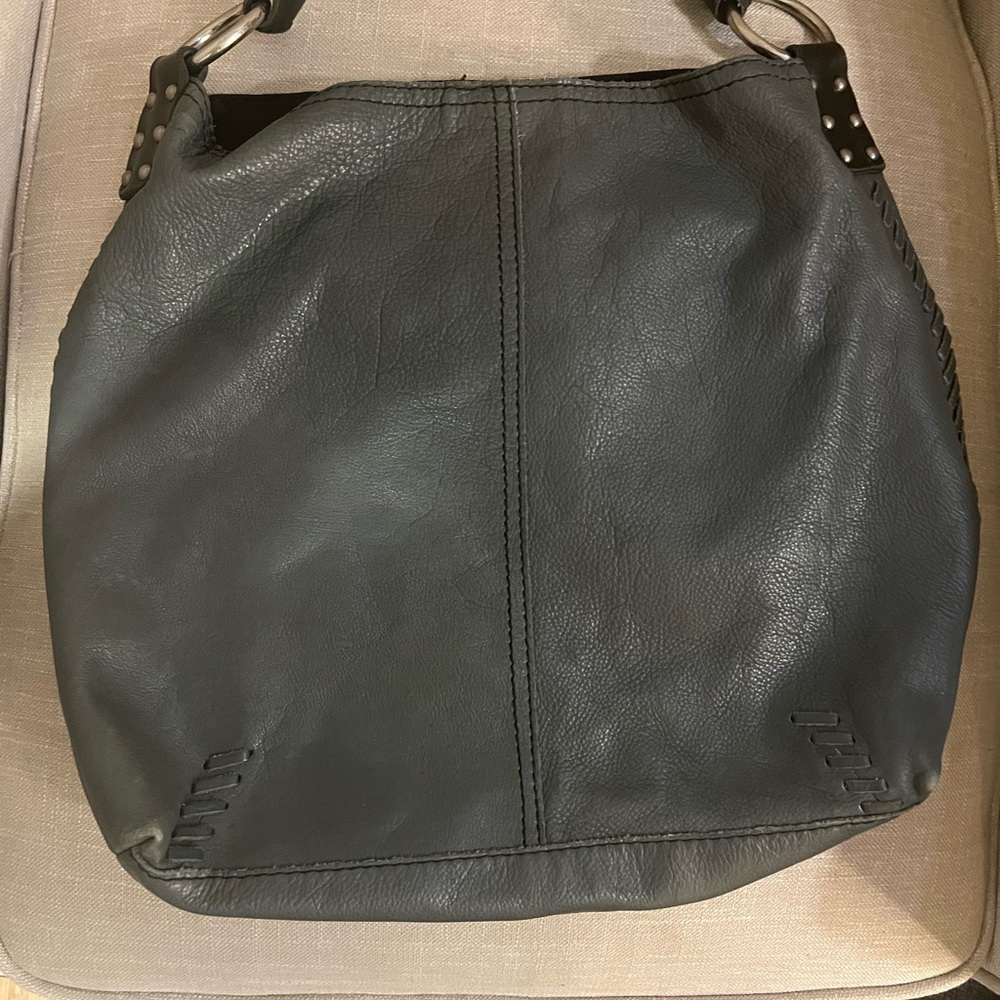 Lucky Brand Blue-Grey Pebbled Leather Whip
Stitched Hobo Shoulder Bag Vintage